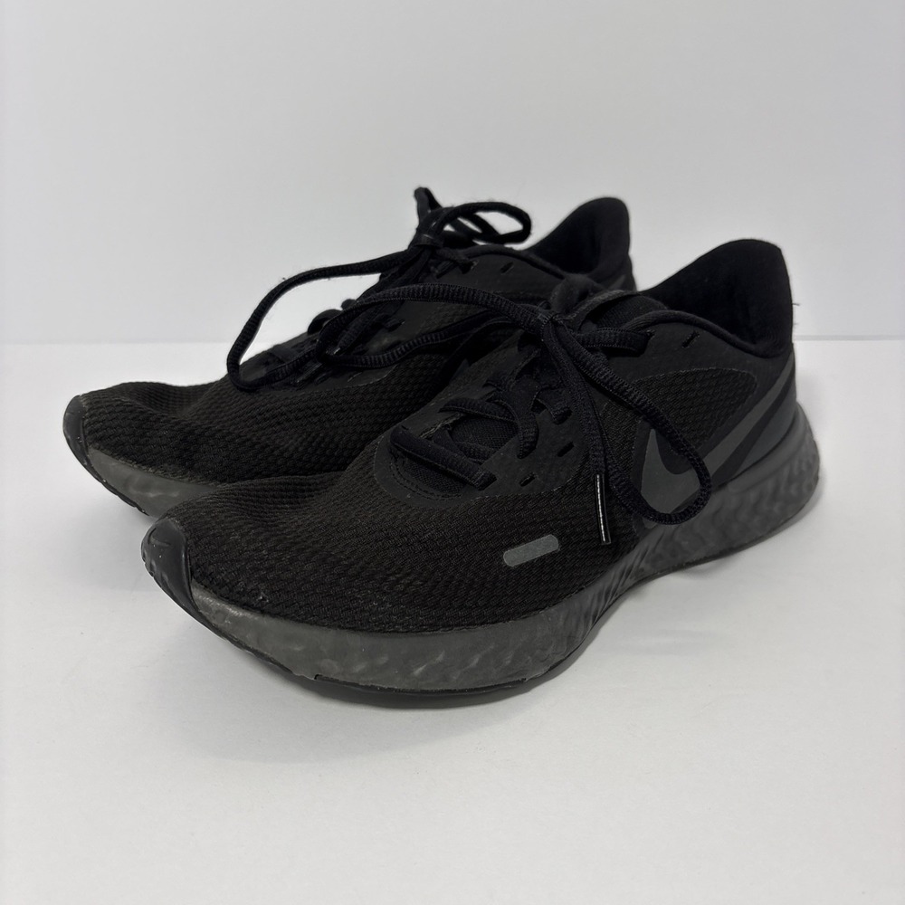 Nike Revolution 5 Women's Black Running Shoes Size 7 Lightweight BQ3207-001